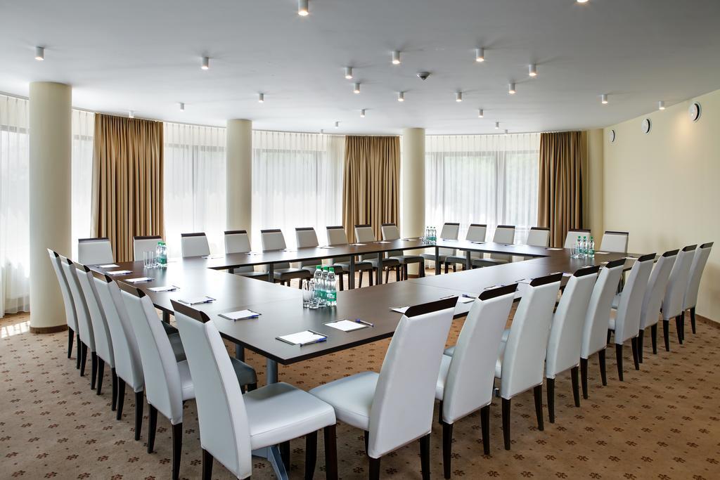 Hotel Royal Botanic Люблін Екстер'єр фото