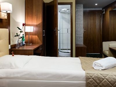 Hotel Royal Botanic Люблін Екстер'єр фото